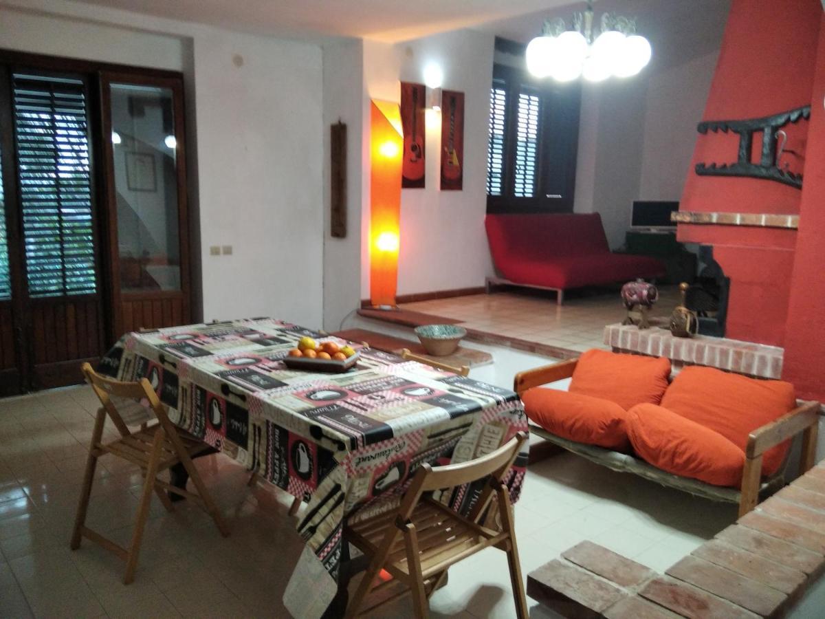 Casale Guidaloca Villa กัสเตลลัมมาเร เดล โกลโฟ ภายนอก รูปภาพ